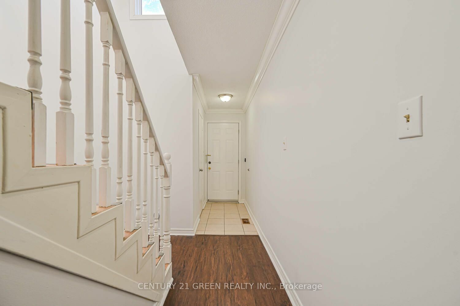 Property Photo:  97 Collins Cres 96  ON L6V 3N1 