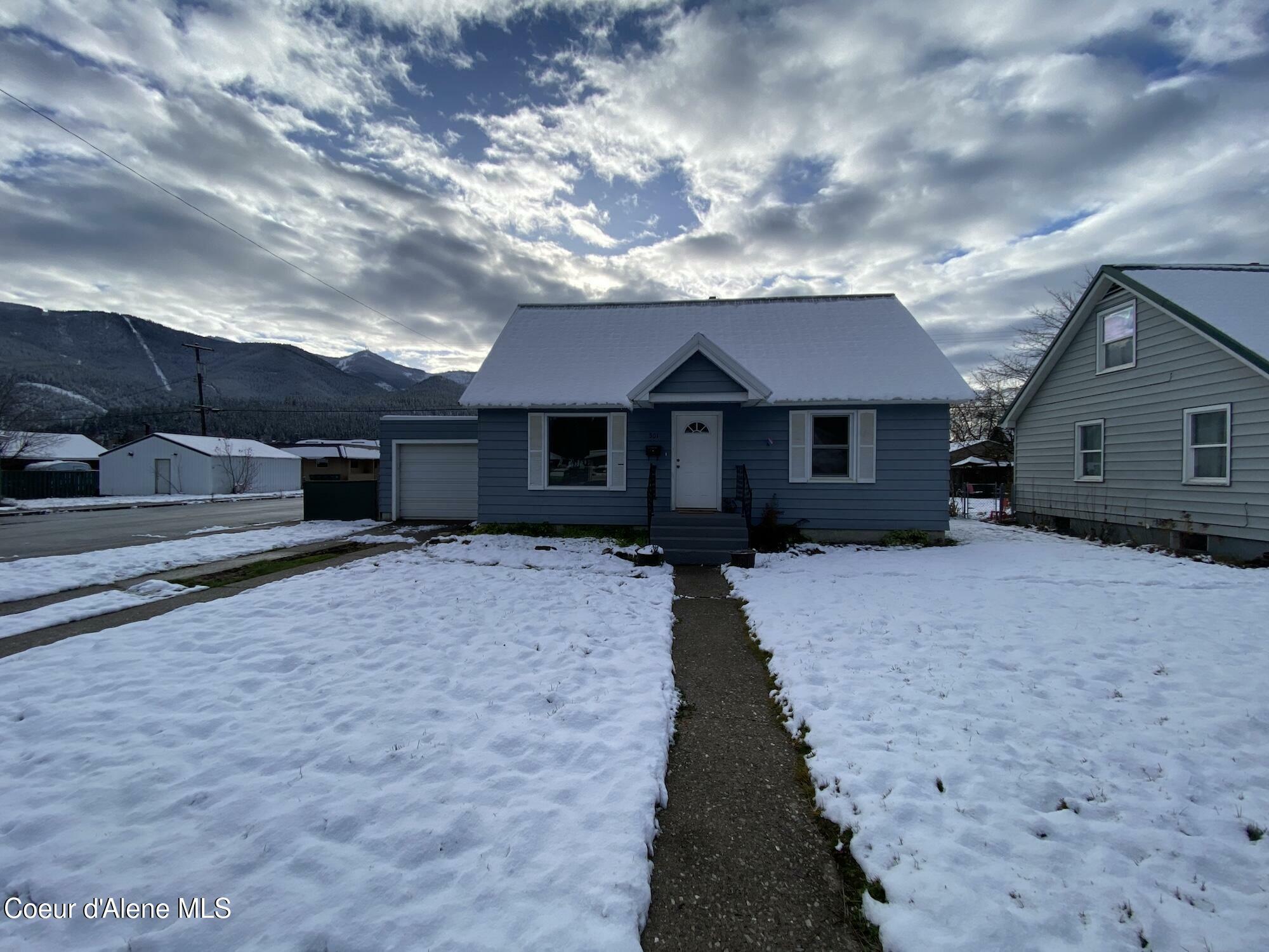 Property Photo:  501 W Riverside Ave.  ID 83837 