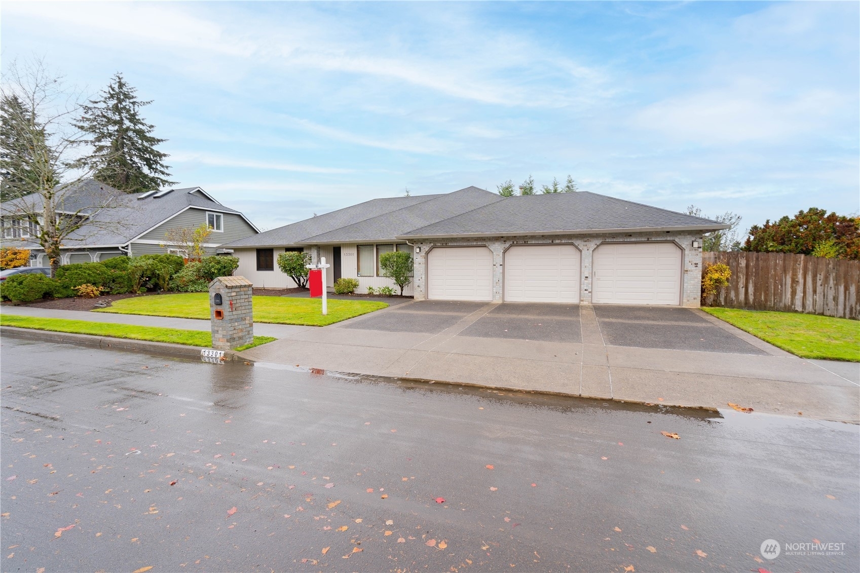 Property Photo:  13301 SE Angus Street  WA 98683 