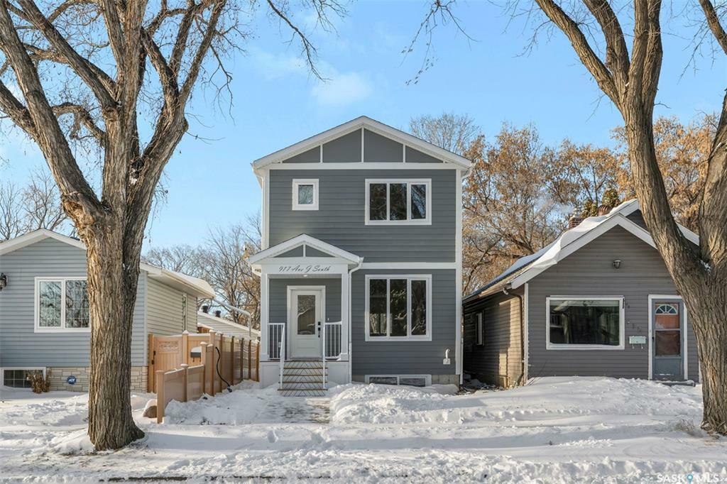 917 J Avenue  Saskatoon SK S7M 2B7 photo