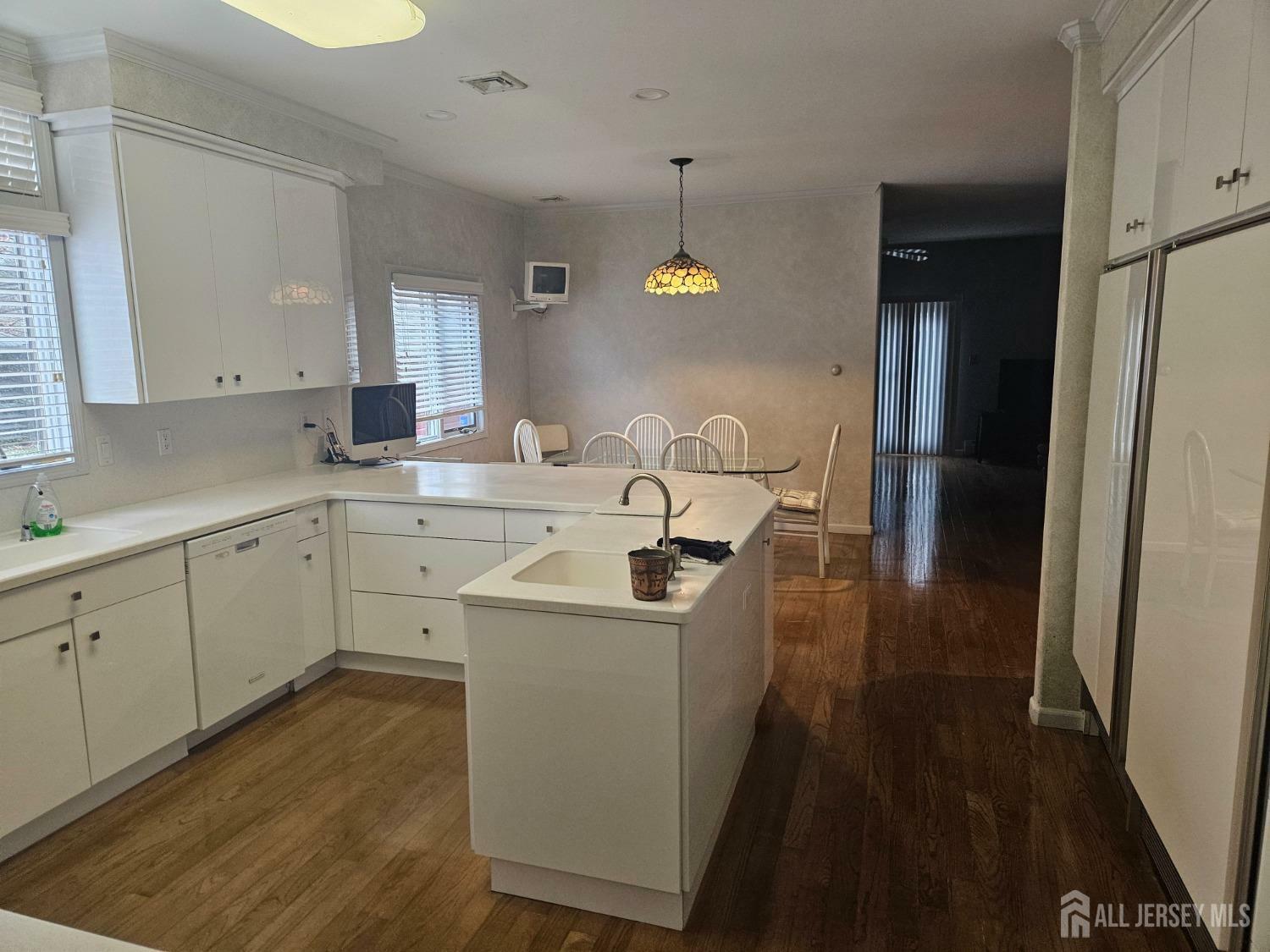 Property Photo:  48 N.6th Avenue  NJ 08904 