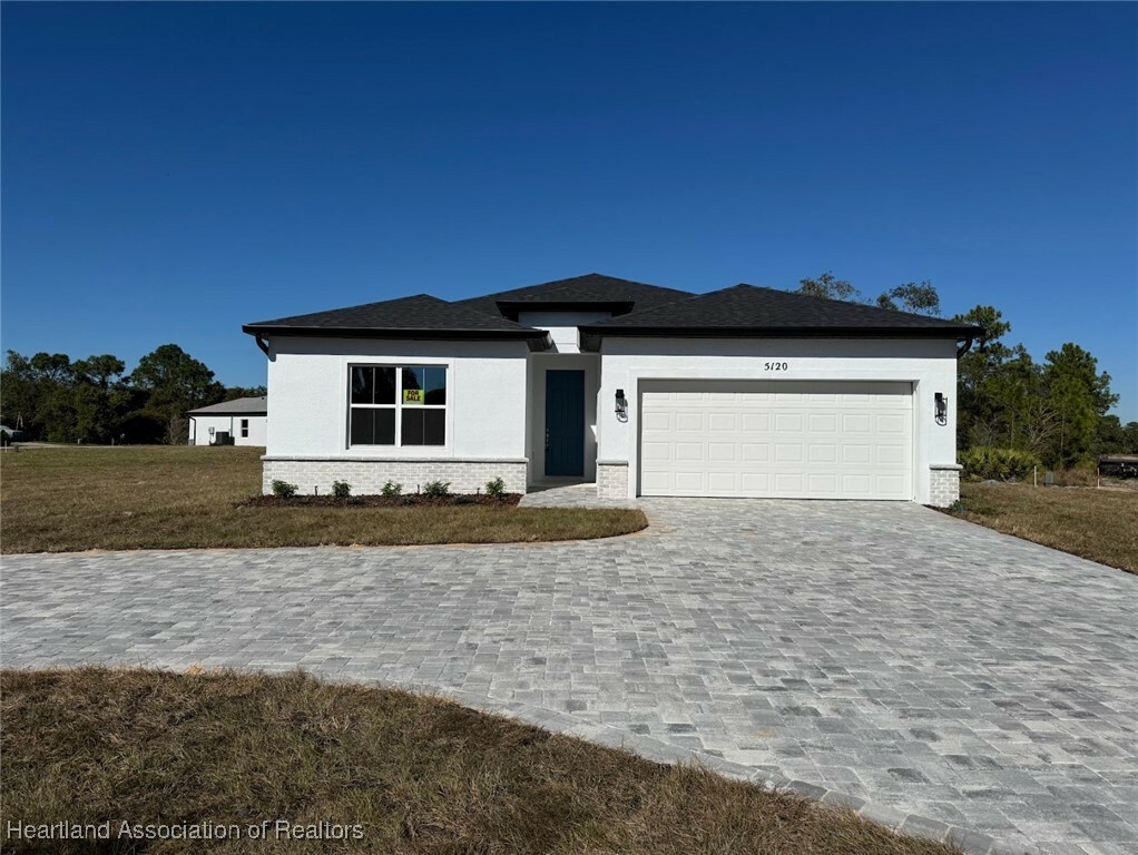 Property Photo:  5120 Belmar Drive  FL 33872 