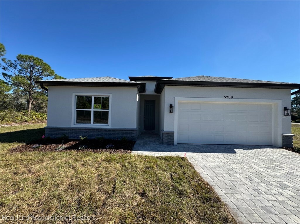 Property Photo:  5200 Belmar Drive  FL 33872 