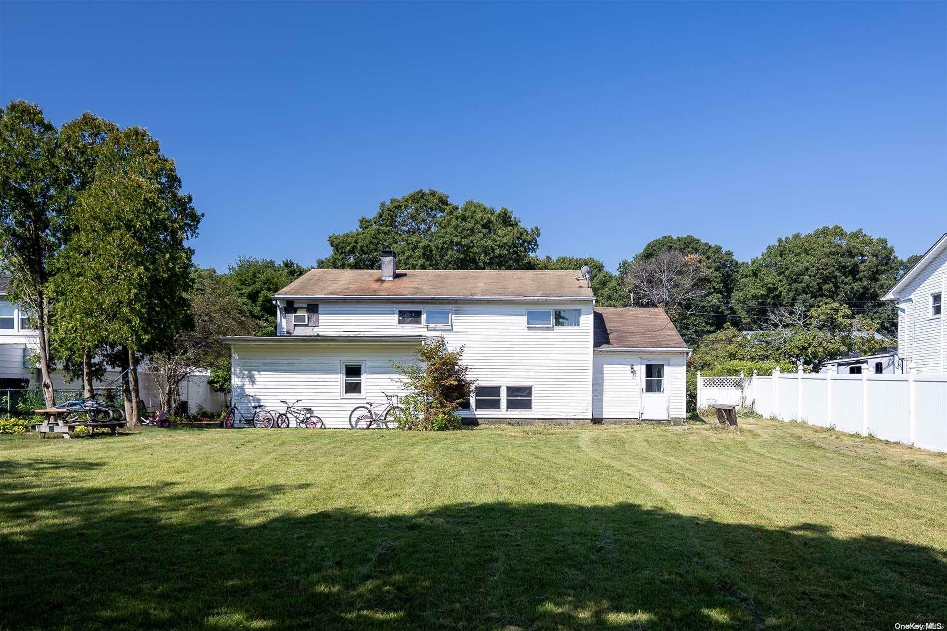 Property Photo:  83 Andreano Avenue  NY 11772 