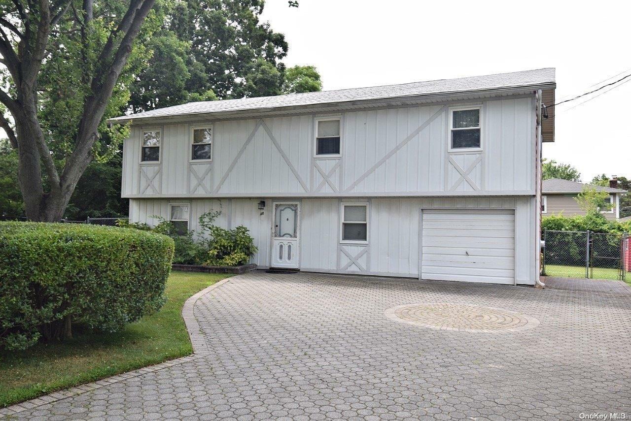 Property Photo:  40 Wilson Avenue  NY 11729 
