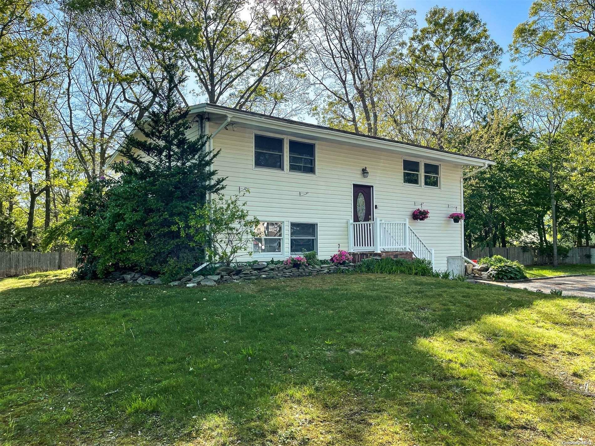 Property Photo:  442 Old Town Road  NY 11733 