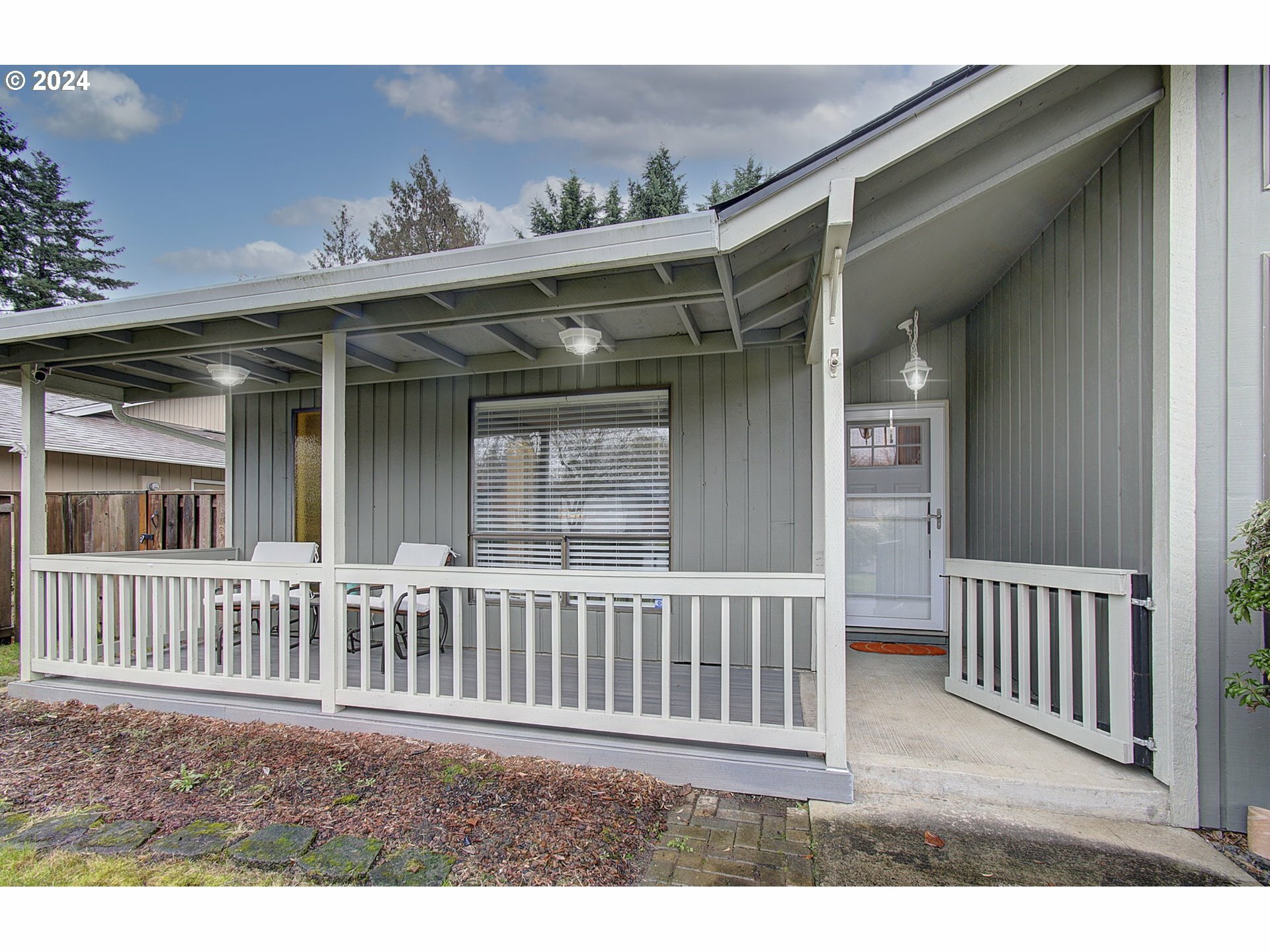 Property Photo:  2807 NE 47th St  WA 98663 