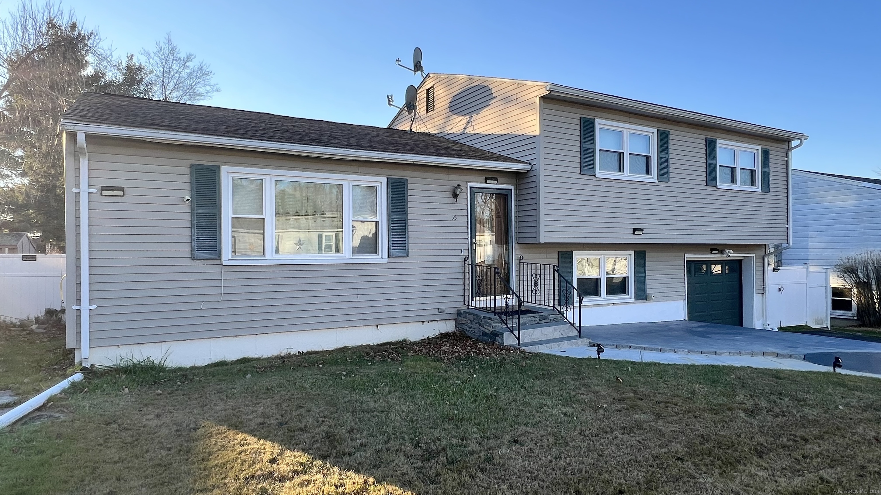 Property Photo: 15 Greenview Drive CT 06708