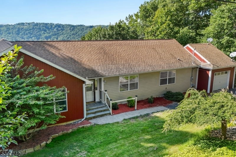 Property Photo: 346 Springbrook Trl NJ 07871
