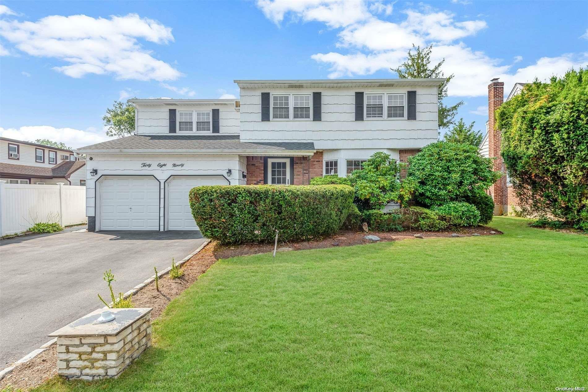 Property Photo: 3890 Franklin Avenue NY 11783