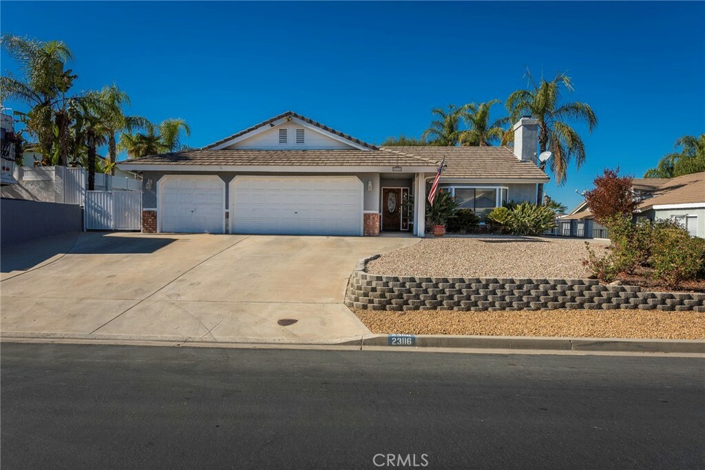 Property Photo:  23116 Compass Drive  CA 92587 