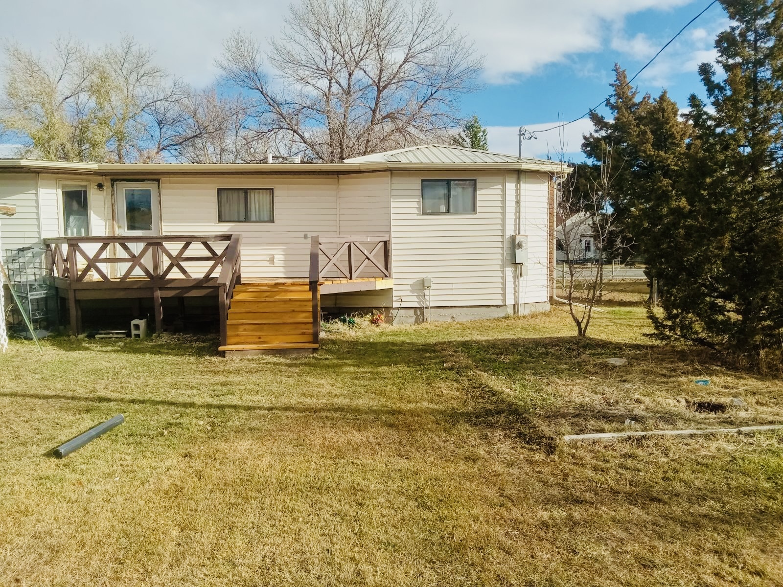 Property Photo:  211 N Division Street  MT 59759 