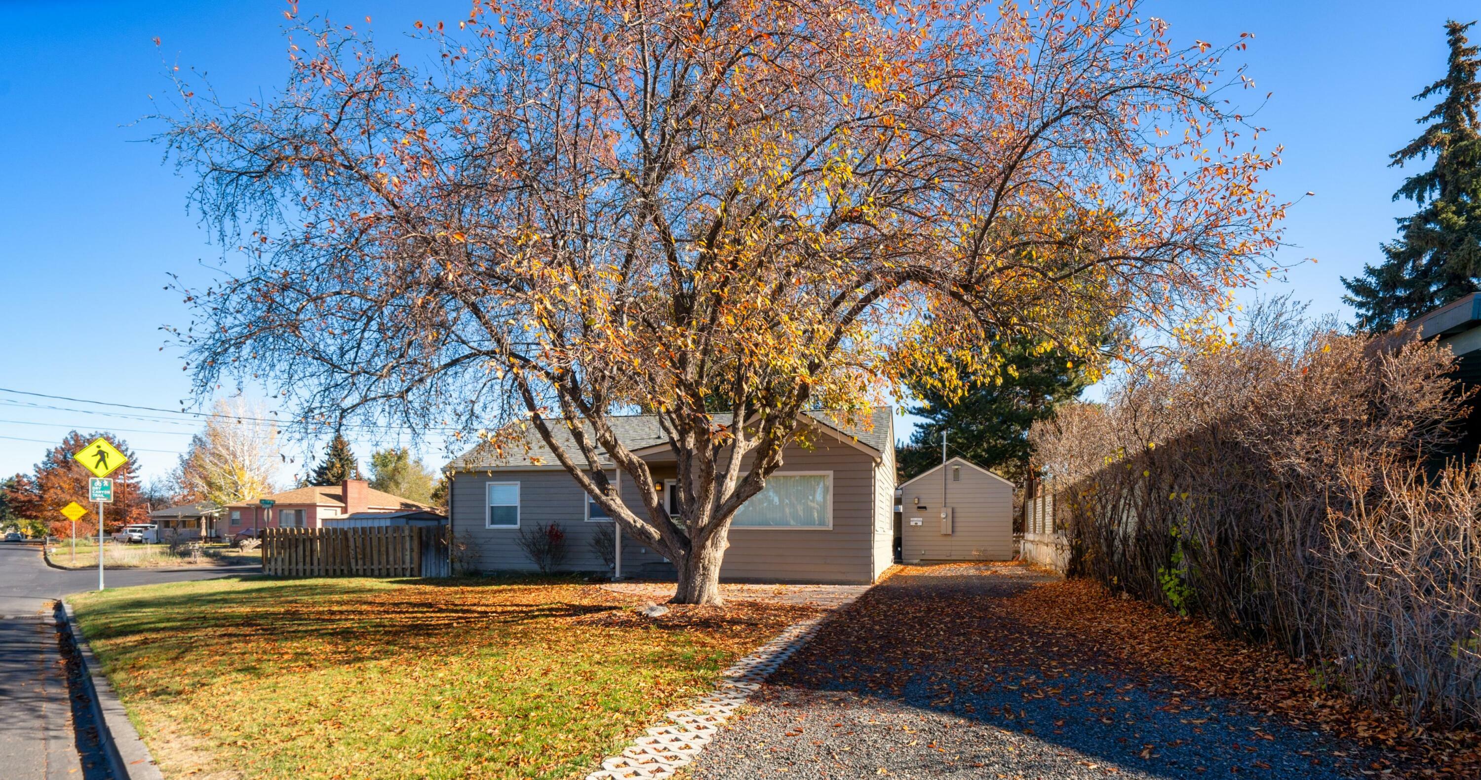 Property Photo:  554 NW Canyon Drive  OR 97756 