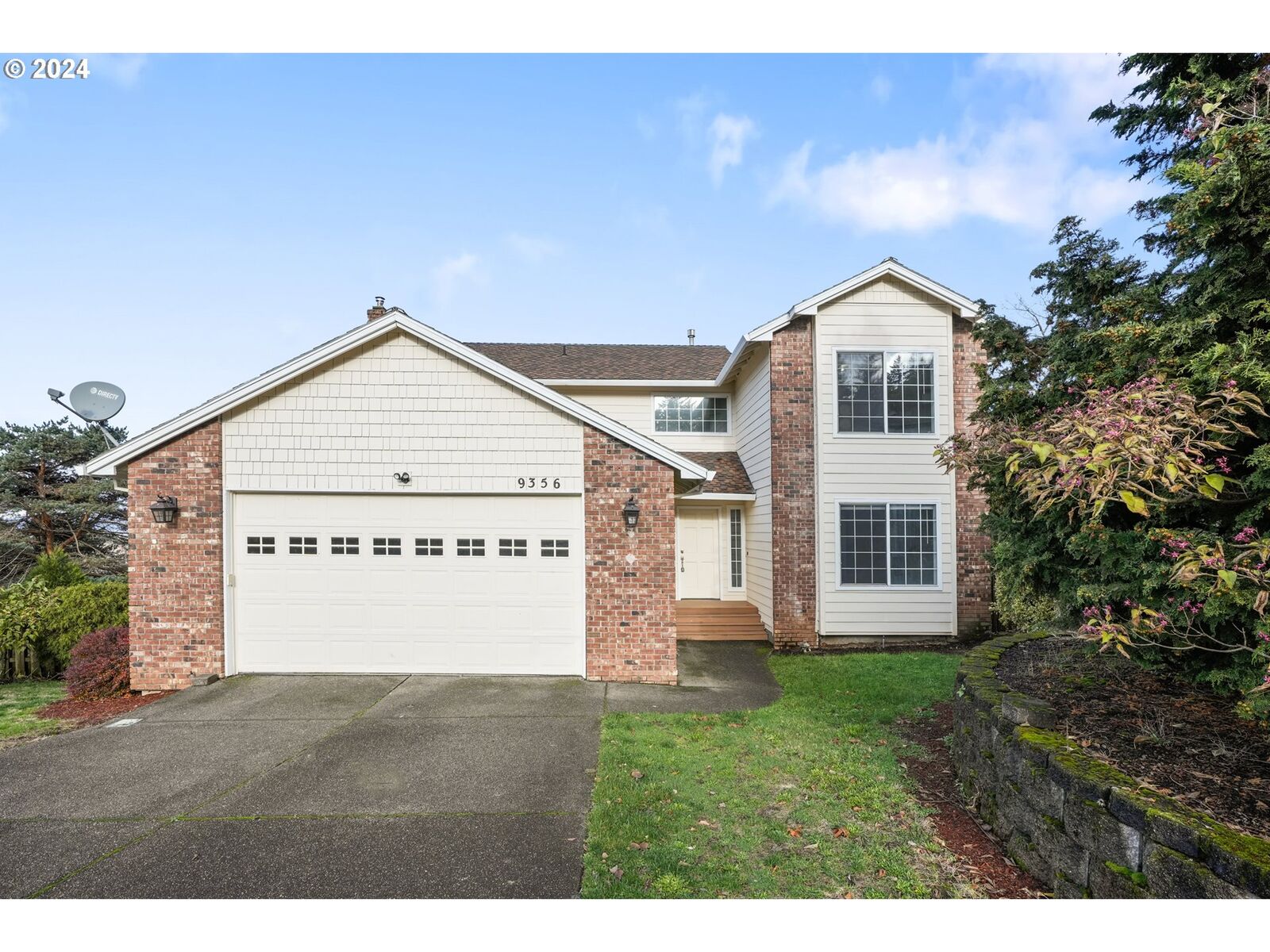 Property Photo: 9356 SE Dundee Ct OR 97086
