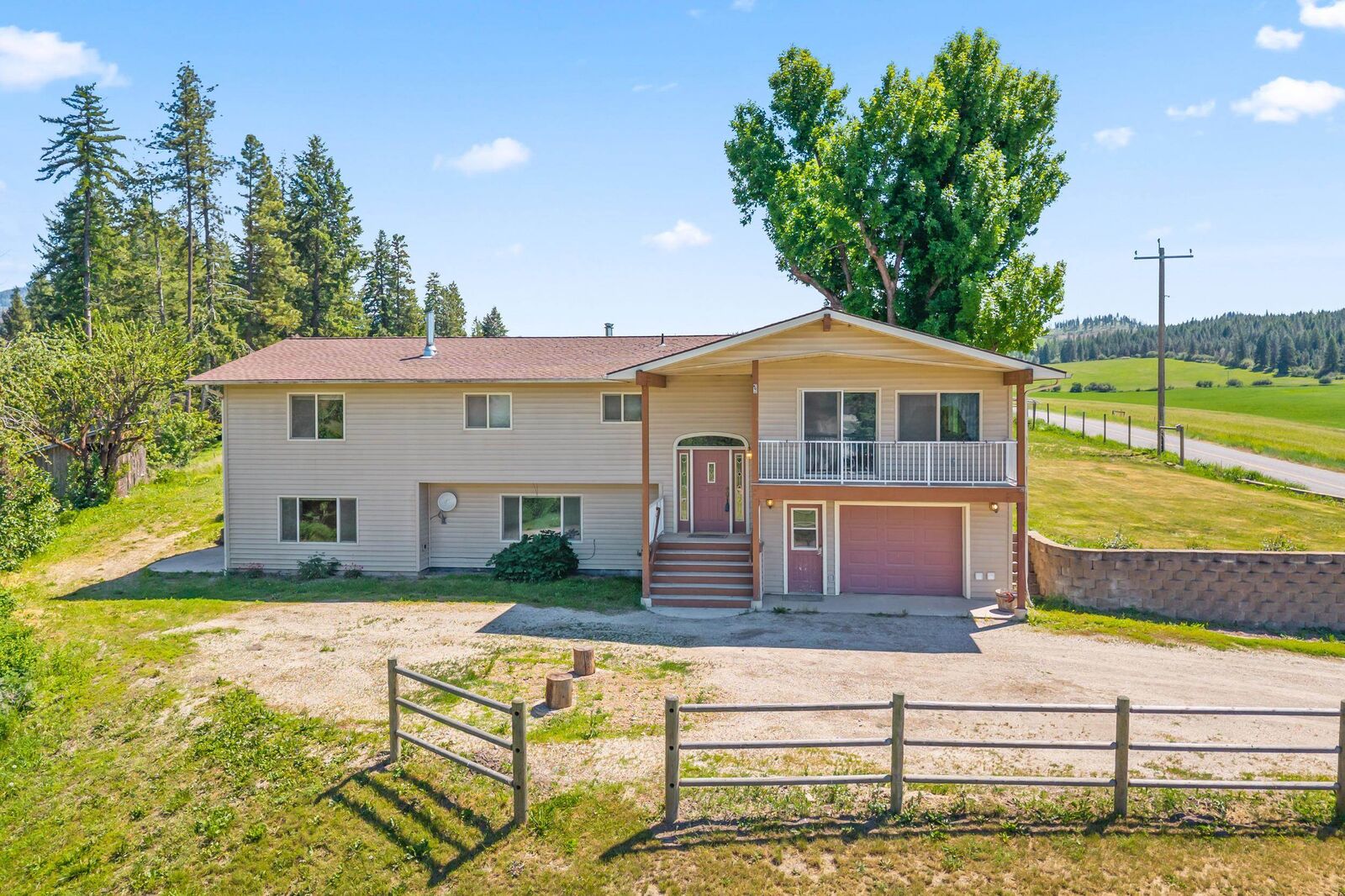 Property Photo: 2829 Cottonwood Creek Rd WA 99109