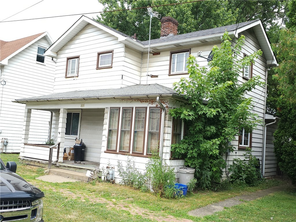 Property Photo:  326 W Diamond St  PA 16001 