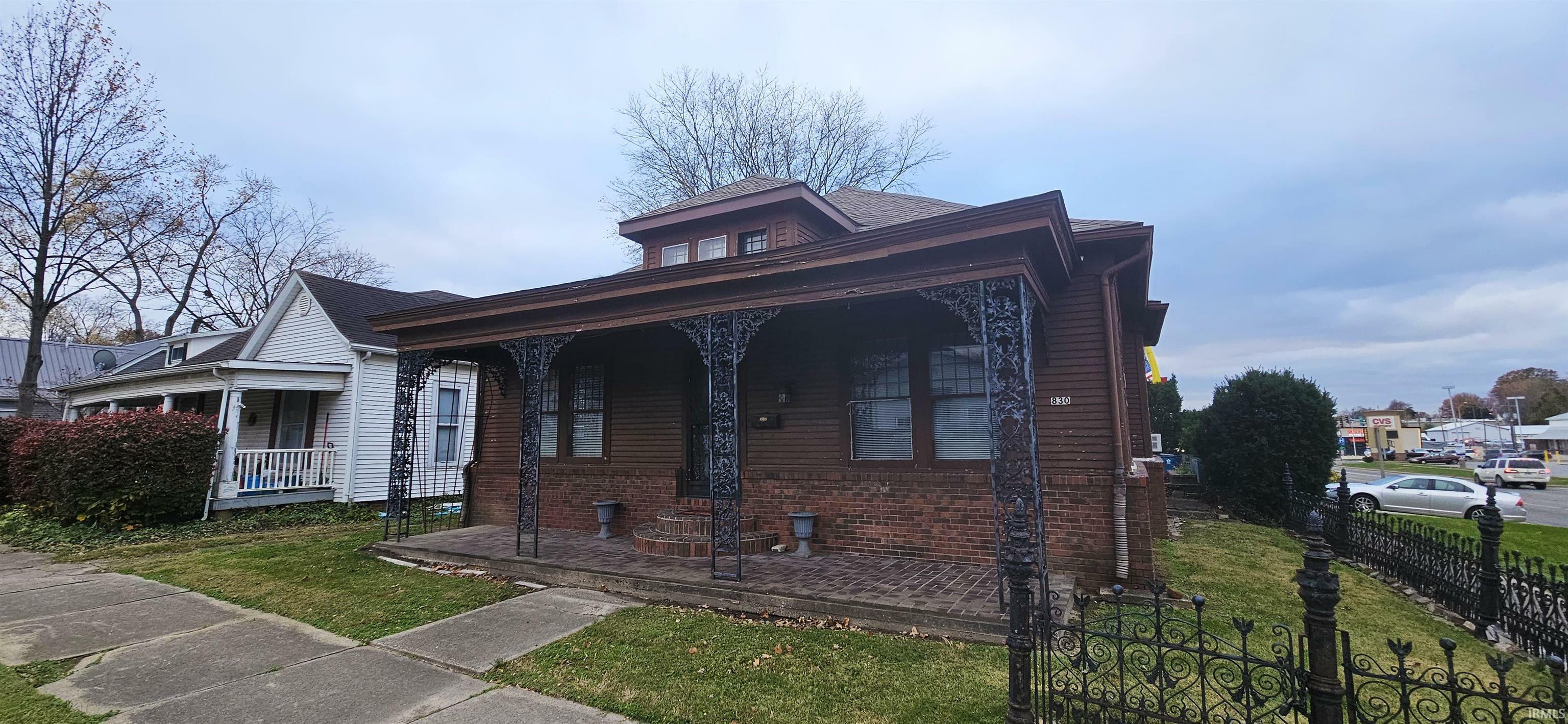 Property Photo:  830 N Mulberry Street  IL 62863 