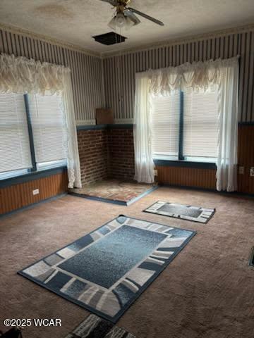 Property Photo: 619 W Franklin St. Street OH 43326