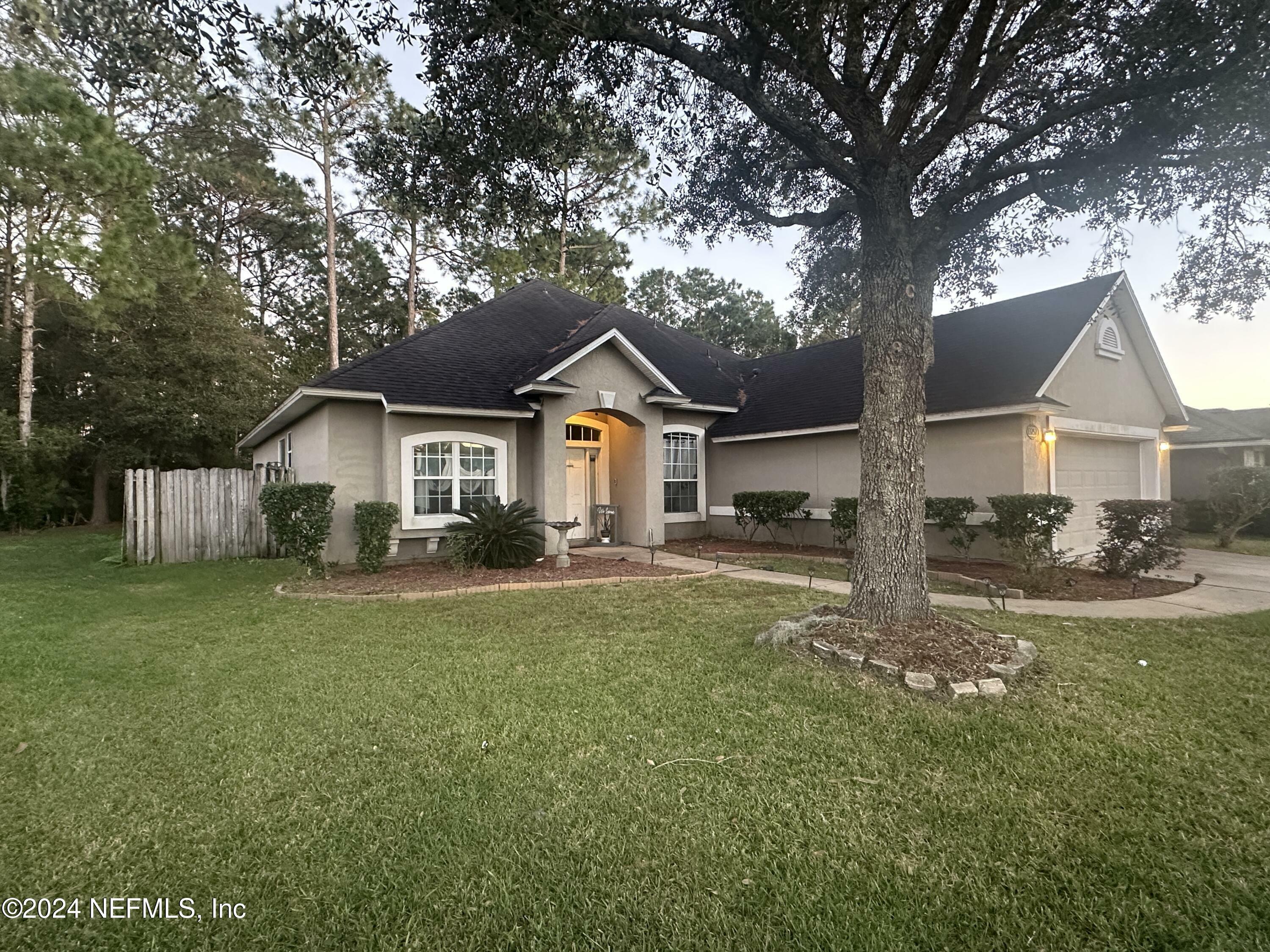 Property Photo:  13757 Victoria Lakes Drive  FL 32226 