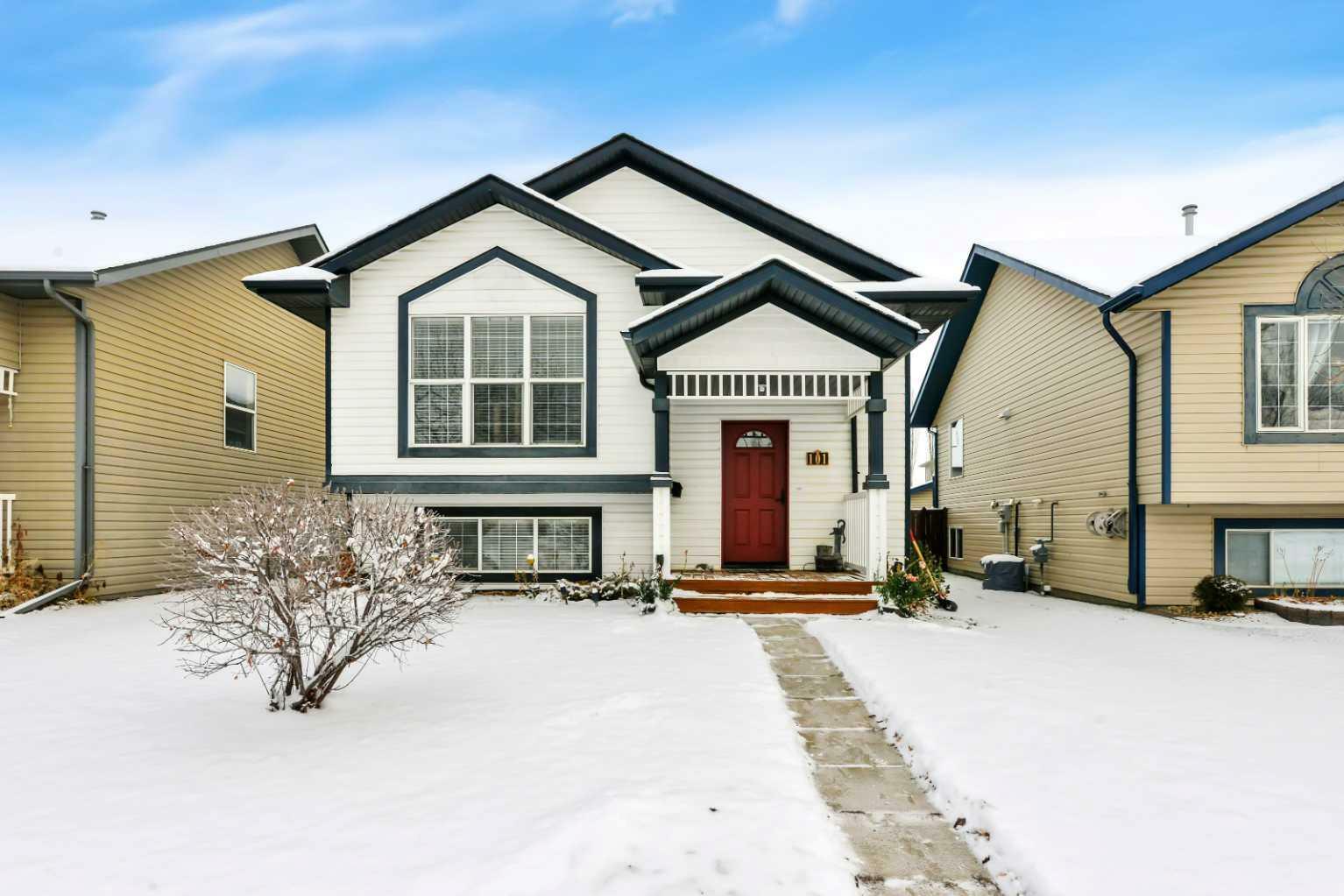 101 Kentwood Drive  Red Deer AB T4P 4C4 photo