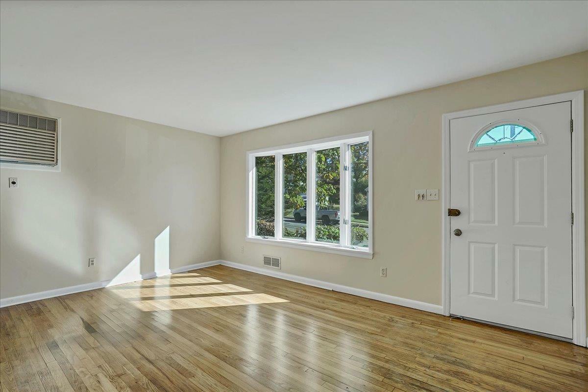 Property Photo:  44 Maplewood Boulevard  NY 10901 