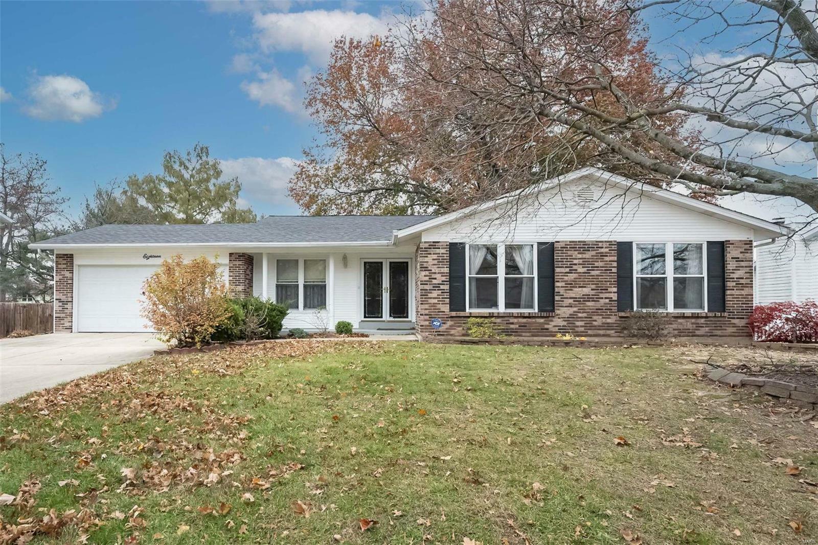 Property Photo:  18 Lake Meramec Drive  MO 63376 