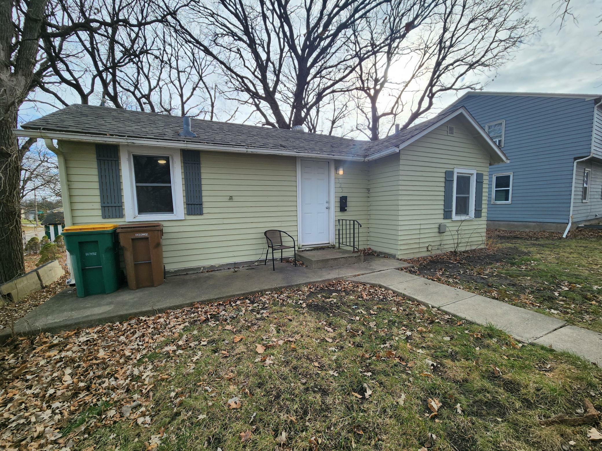 Property Photo:  525 Triangle Drive  MN 56007 