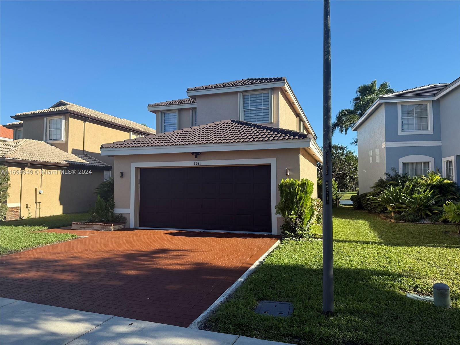 Property Photo:  2061 SW 157th Ave  FL 33027 