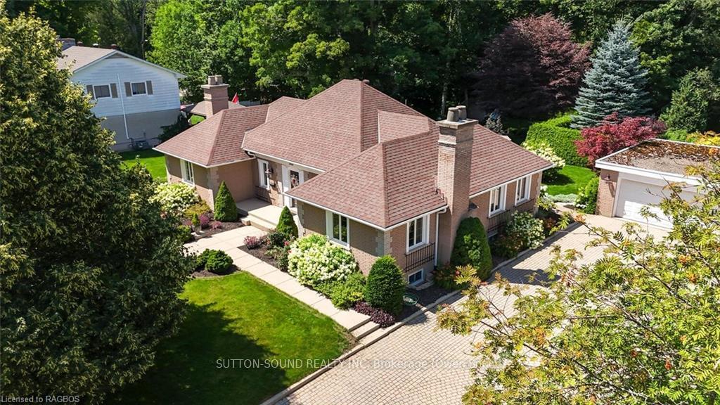 Property Photo: 560 5th Street W ON N4K 3K6