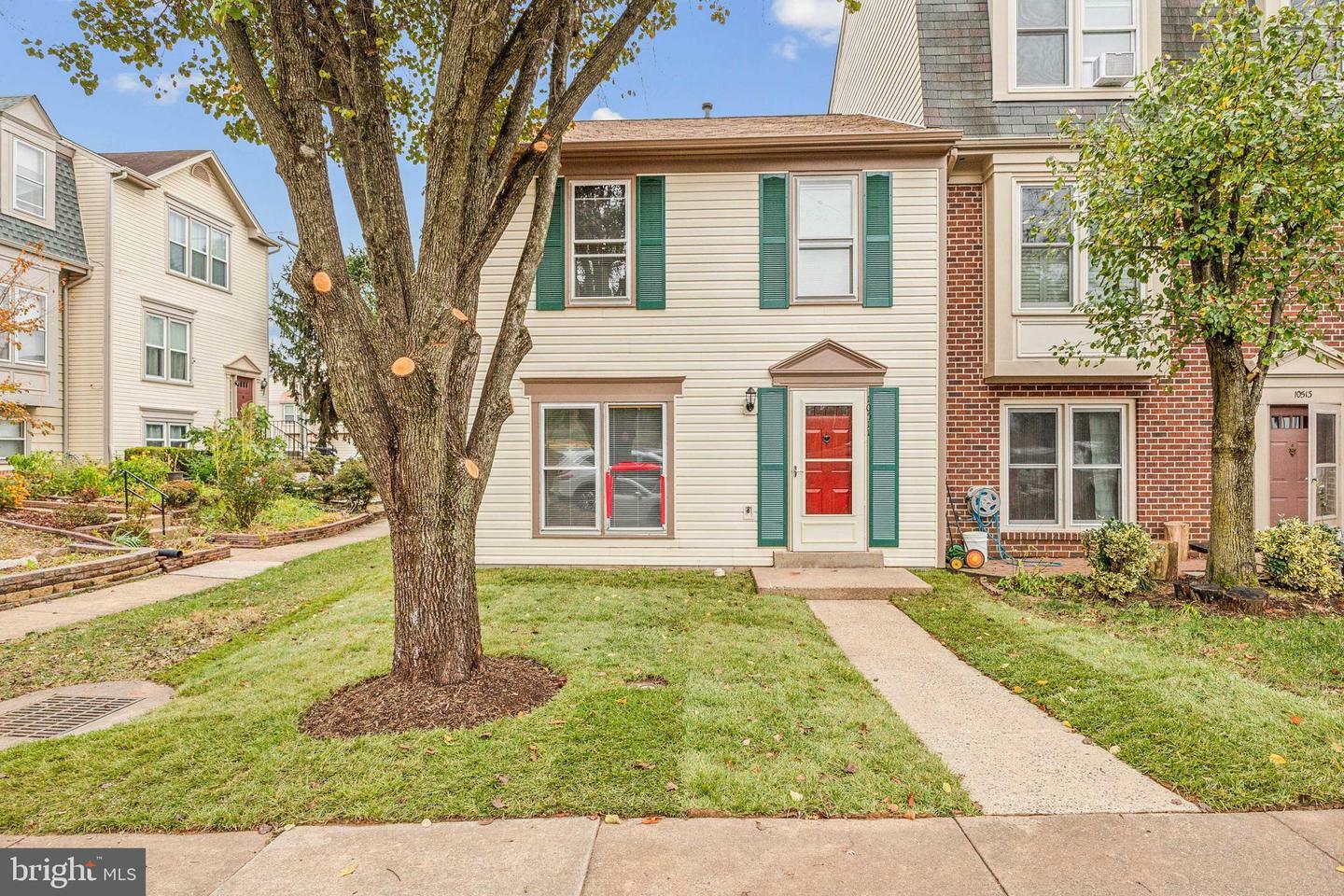 Property Photo: 10511 Trinidad Court VA 20109