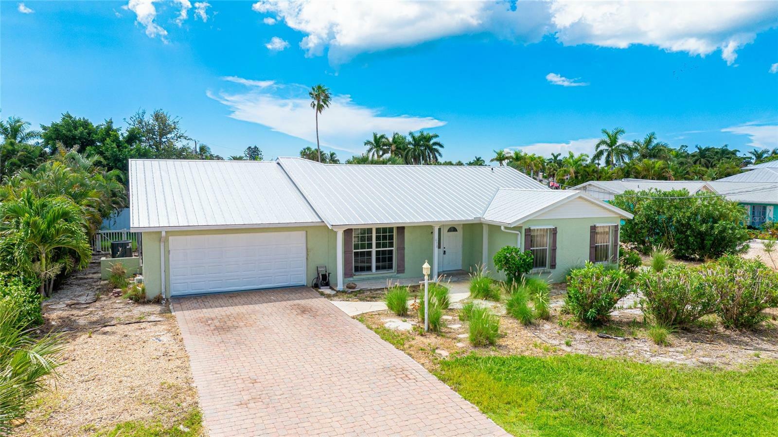Property Photo: 678 Key Royale Drive FL 34217