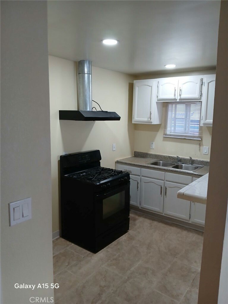 Property Photo:  4912 Astor Avenue A  CA 90040 