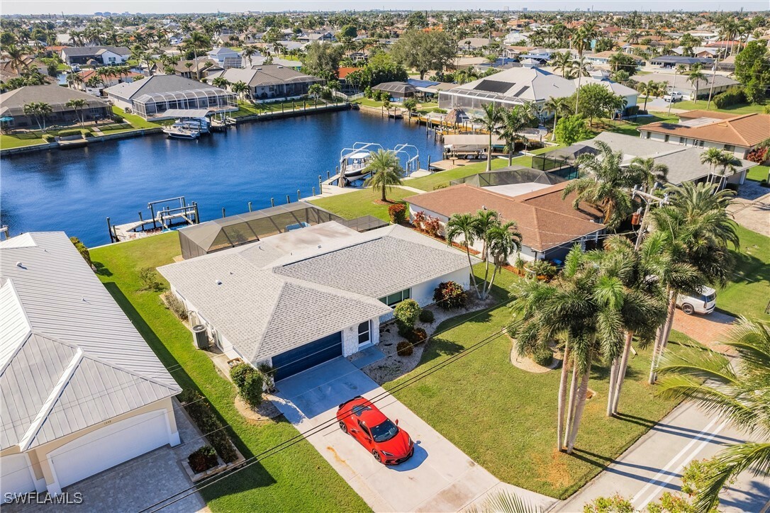 Property Photo:  1936 Palaco Grande Parkway  FL 33904 