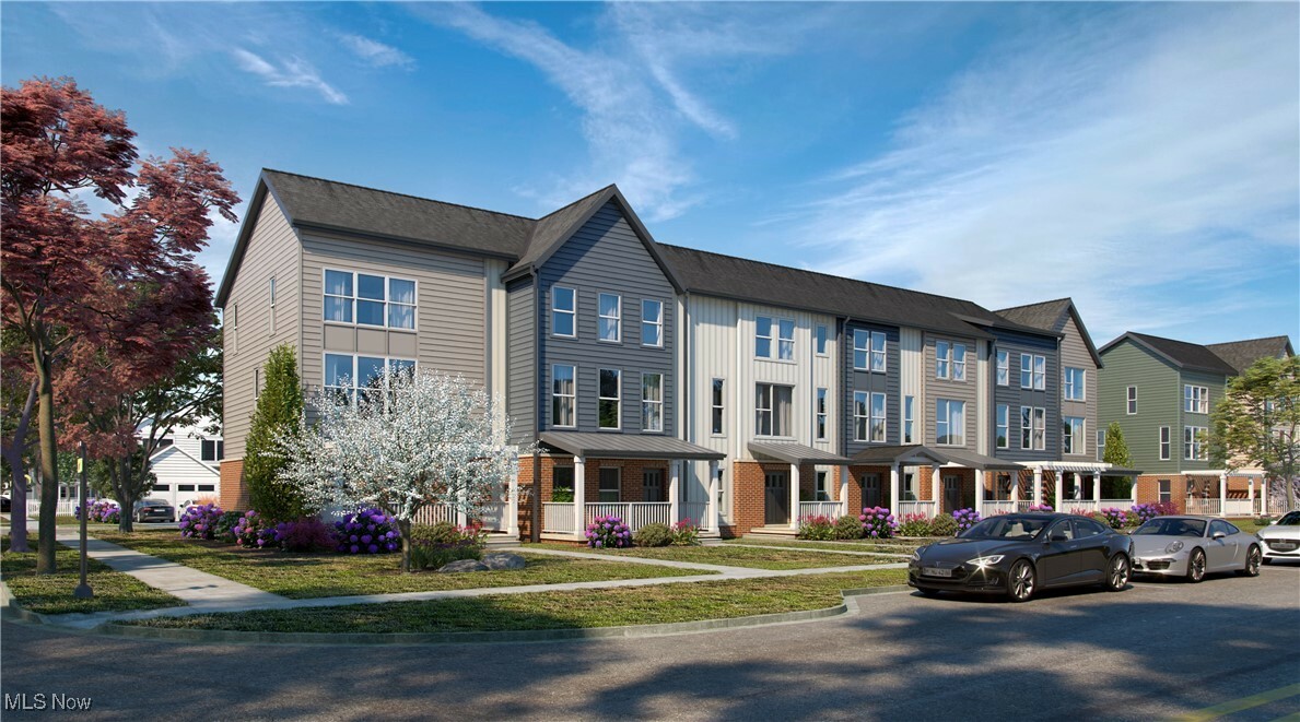 Property Photo: 598 Mull Avenue 9 OH 44313