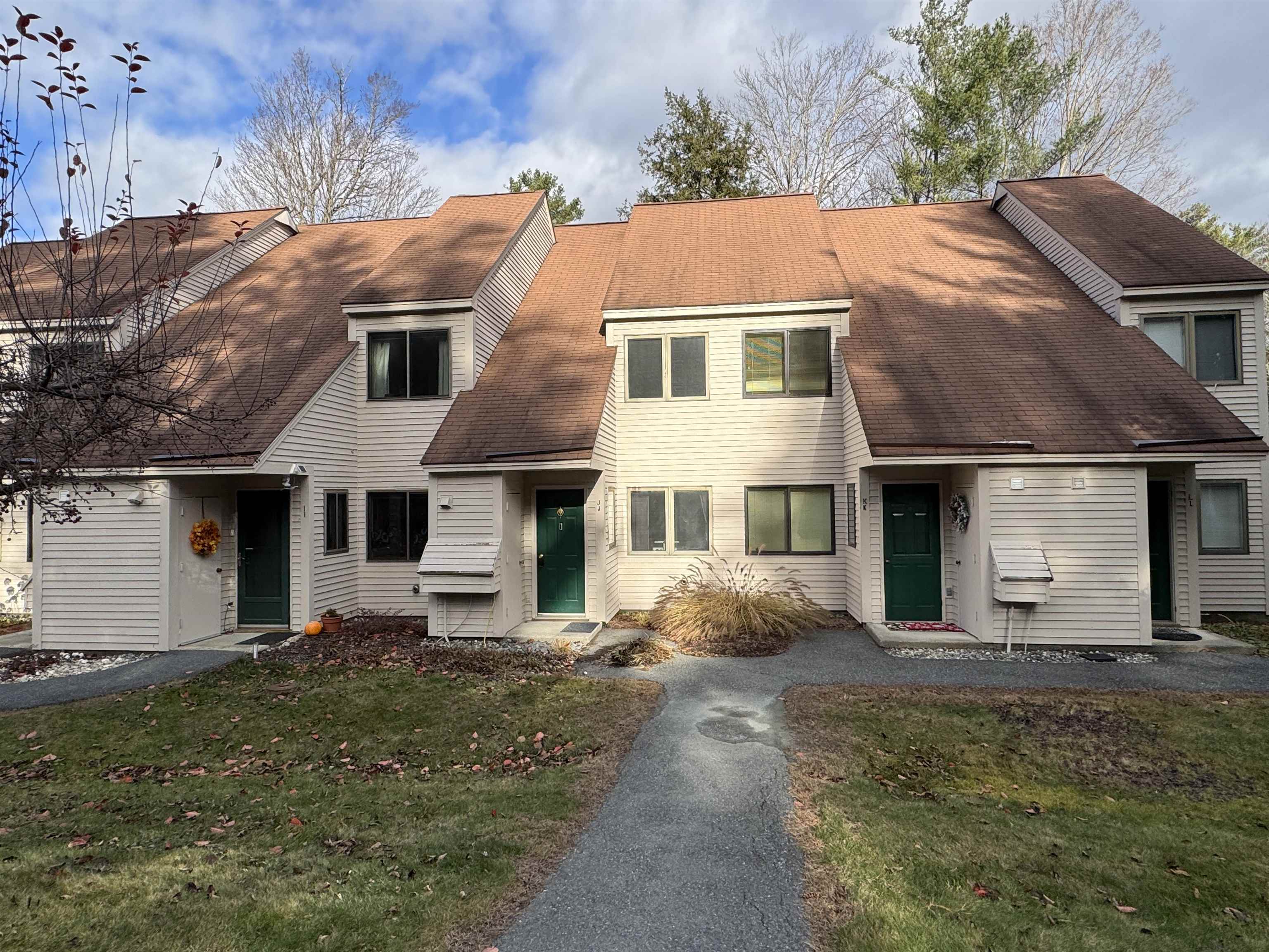 Property Photo:  189 Woodhaven Drive  VT 05001 