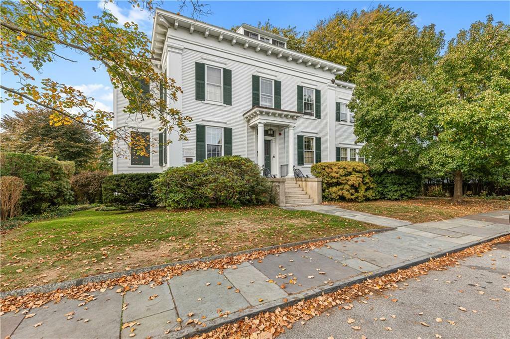 12 Mt Vernon Street 5  Newport RI 02840 photo