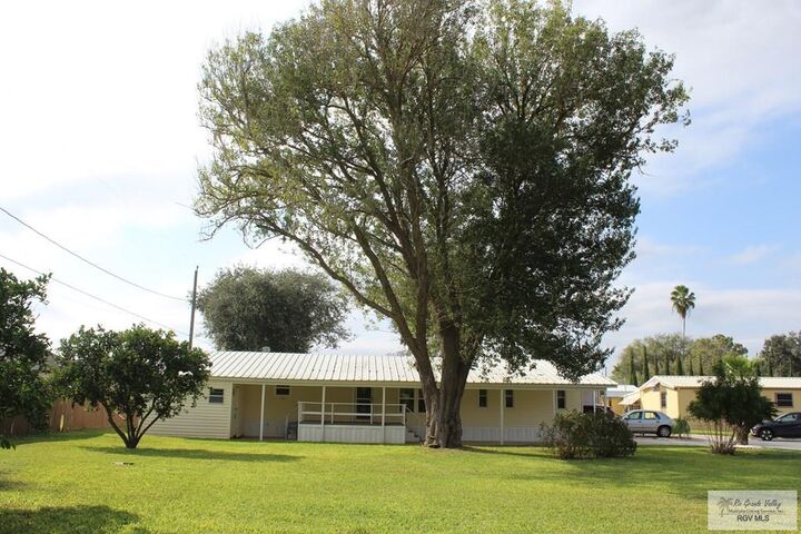 Property Photo:  309 And 313 Lytle Cir.  TX 78559 