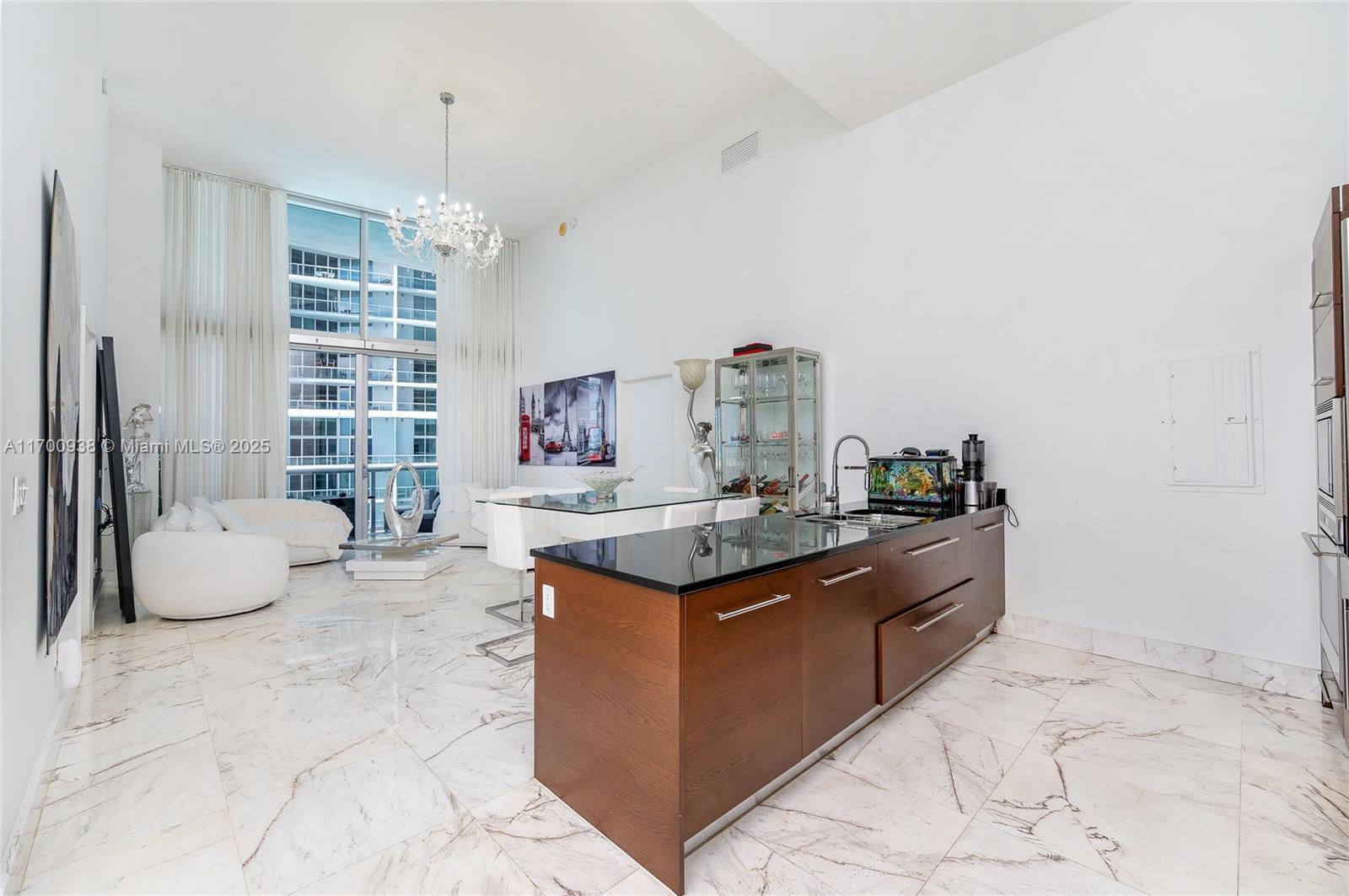 Property Photo: 475 Brickell Ave 2209 FL 33131