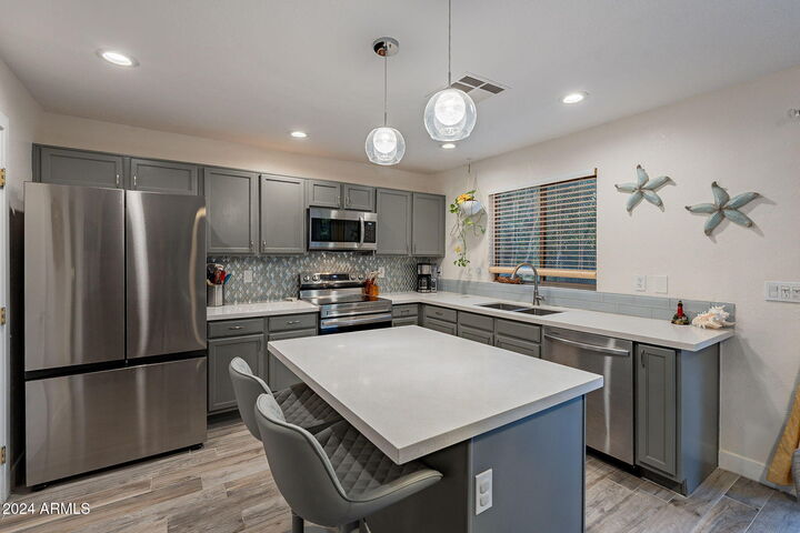 Property Photo: 21826 N 40th Way AZ 85050