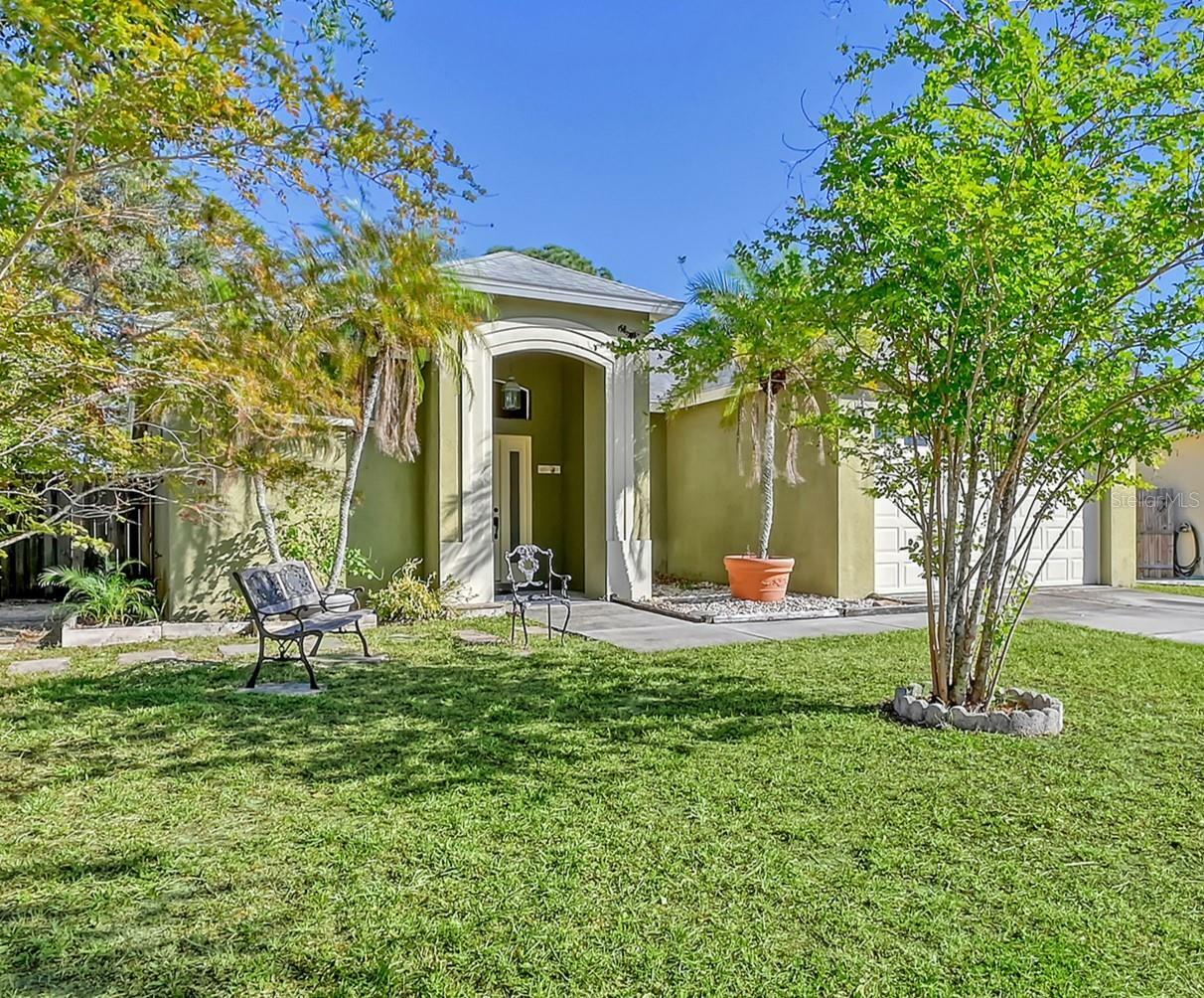 Property Photo:  5365 Matthew Court  FL 34231 