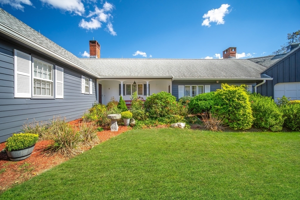 Property Photo:  256 North Rd  MA 01036 