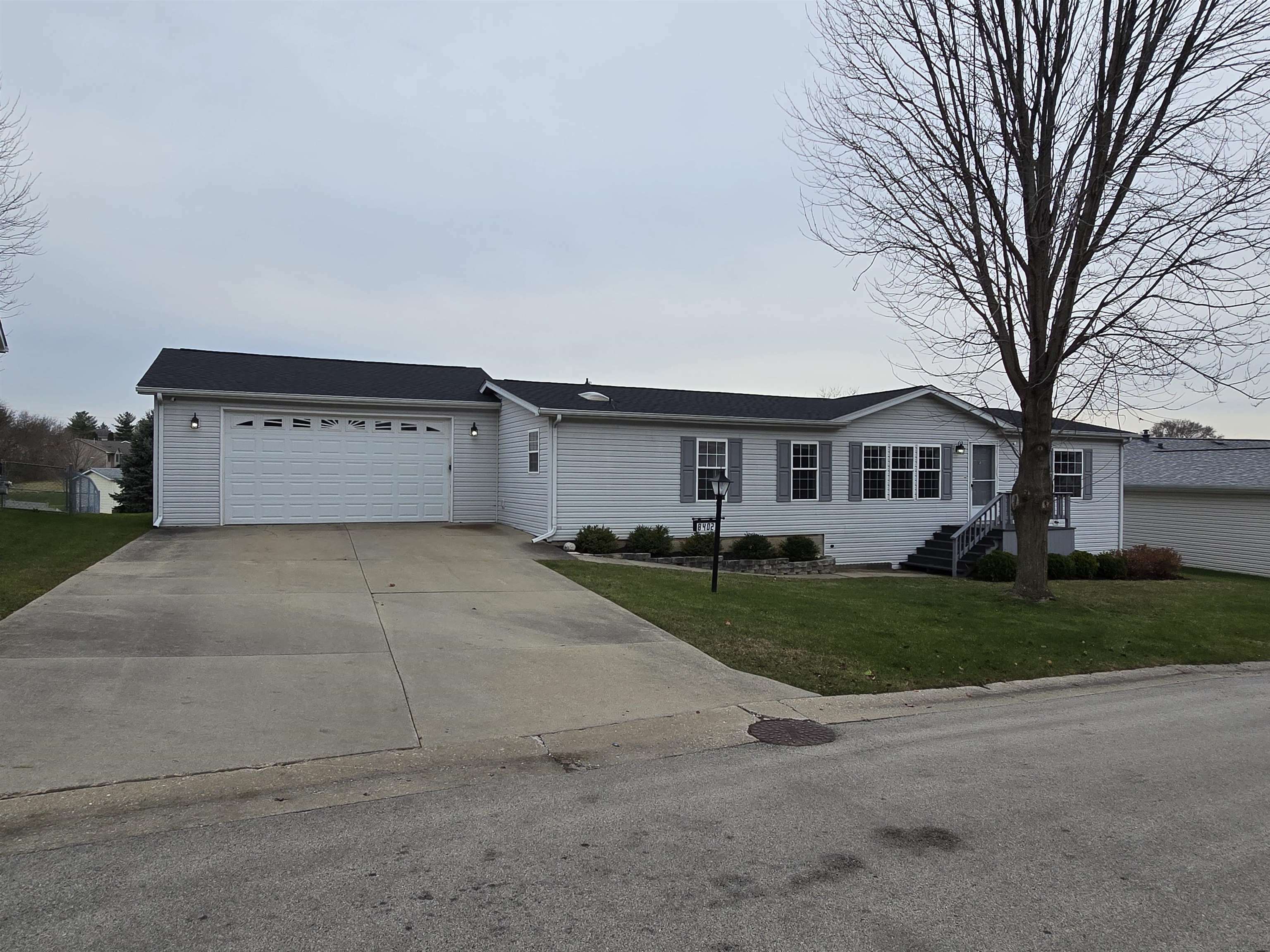 8402 Tamarack Drive  Machesney Park IL 61115 photo