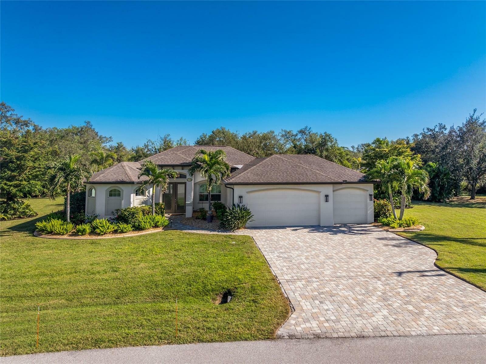 Property Photo:  27486 Pasto Drive  FL 33983 