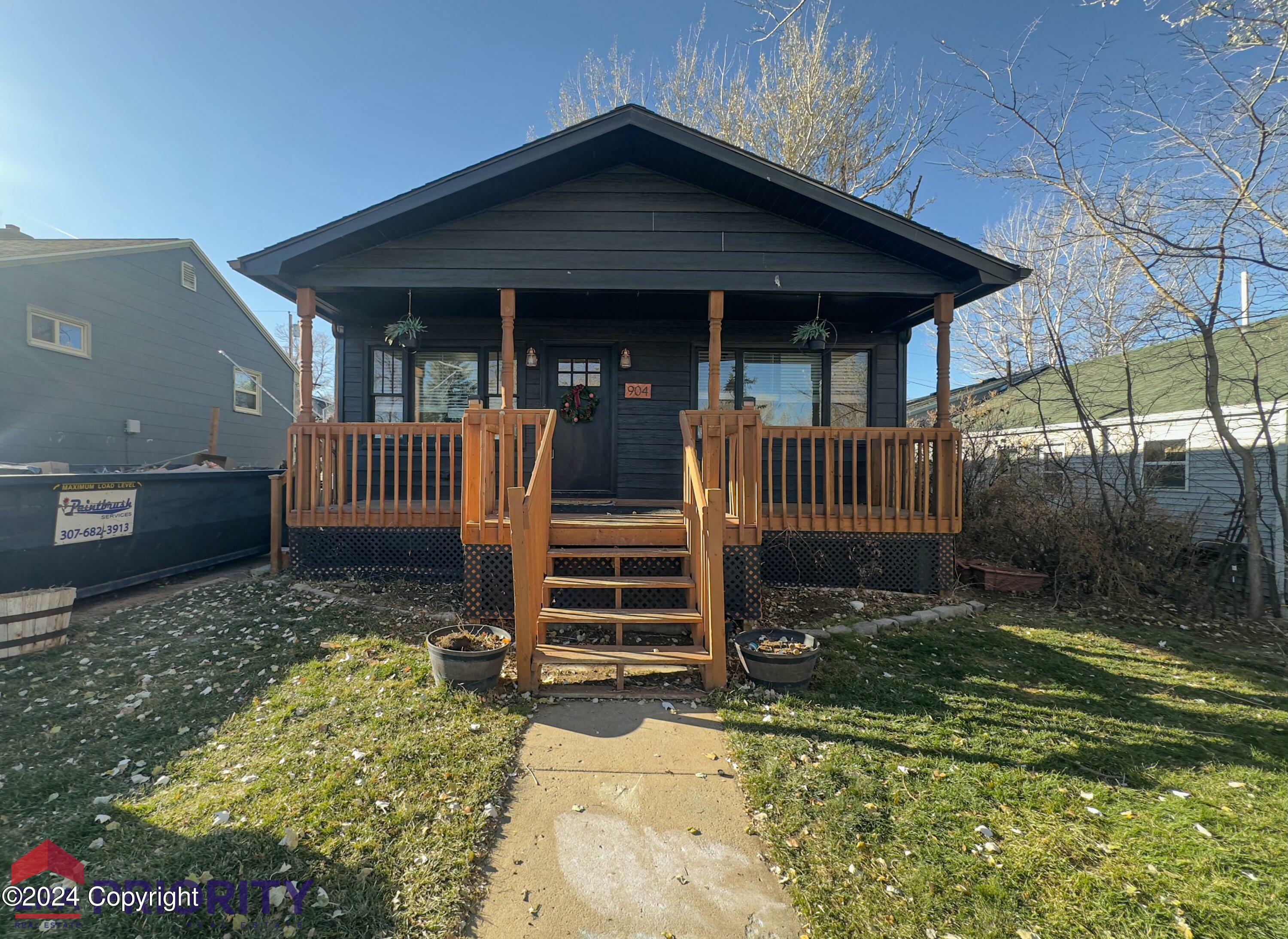 Property Photo:  904 S Gillette Ave -  WY 82716 