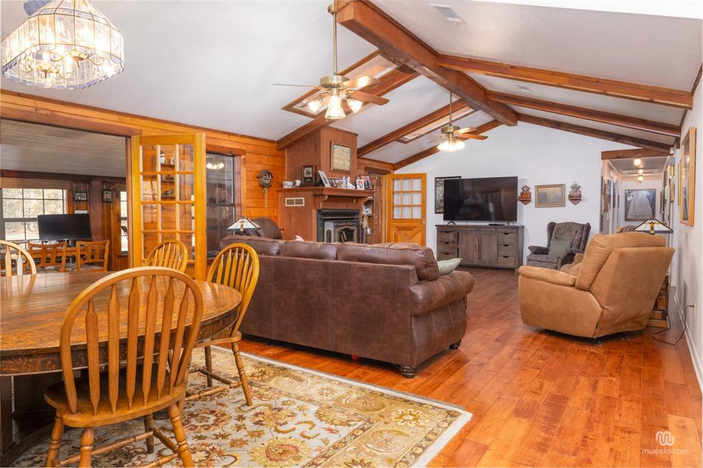 Property Photo: 107 Old Hwy LA 71052