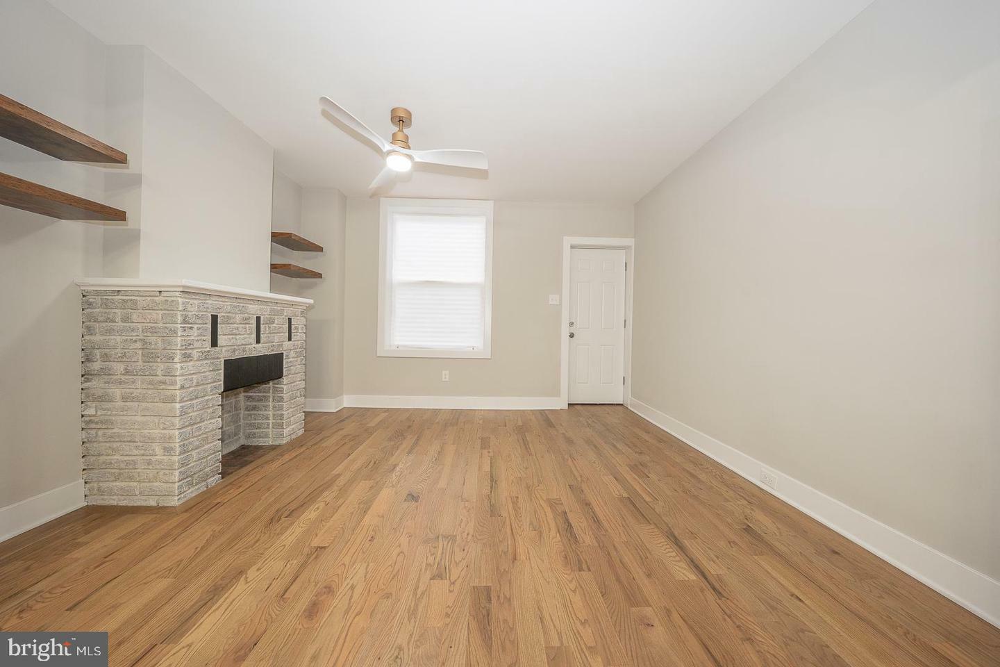 Property Photo:  1729 S Mole Street  PA 19145 