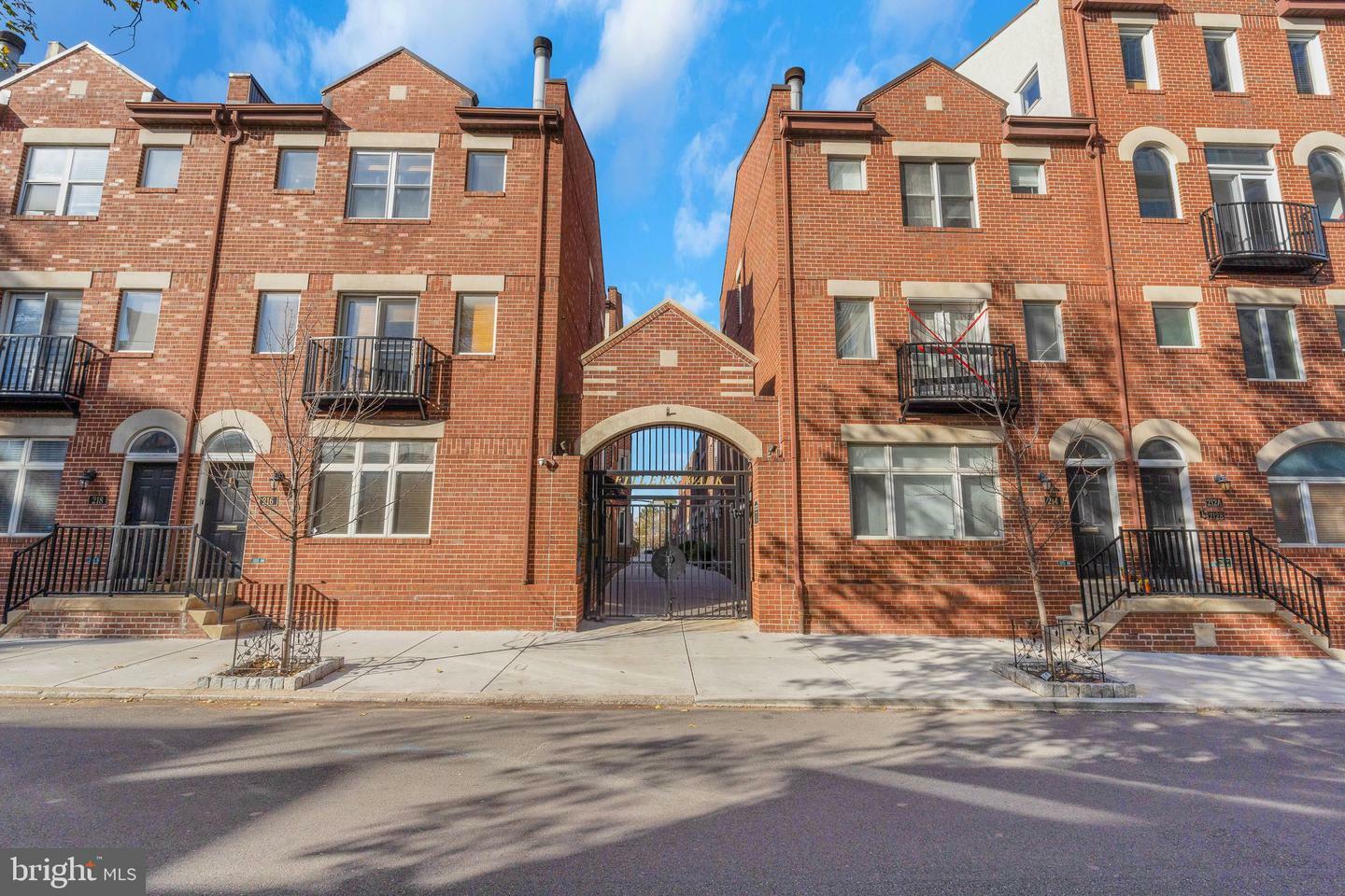 Property Photo:  212-24 S 24th Street 2418B  PA 19103 