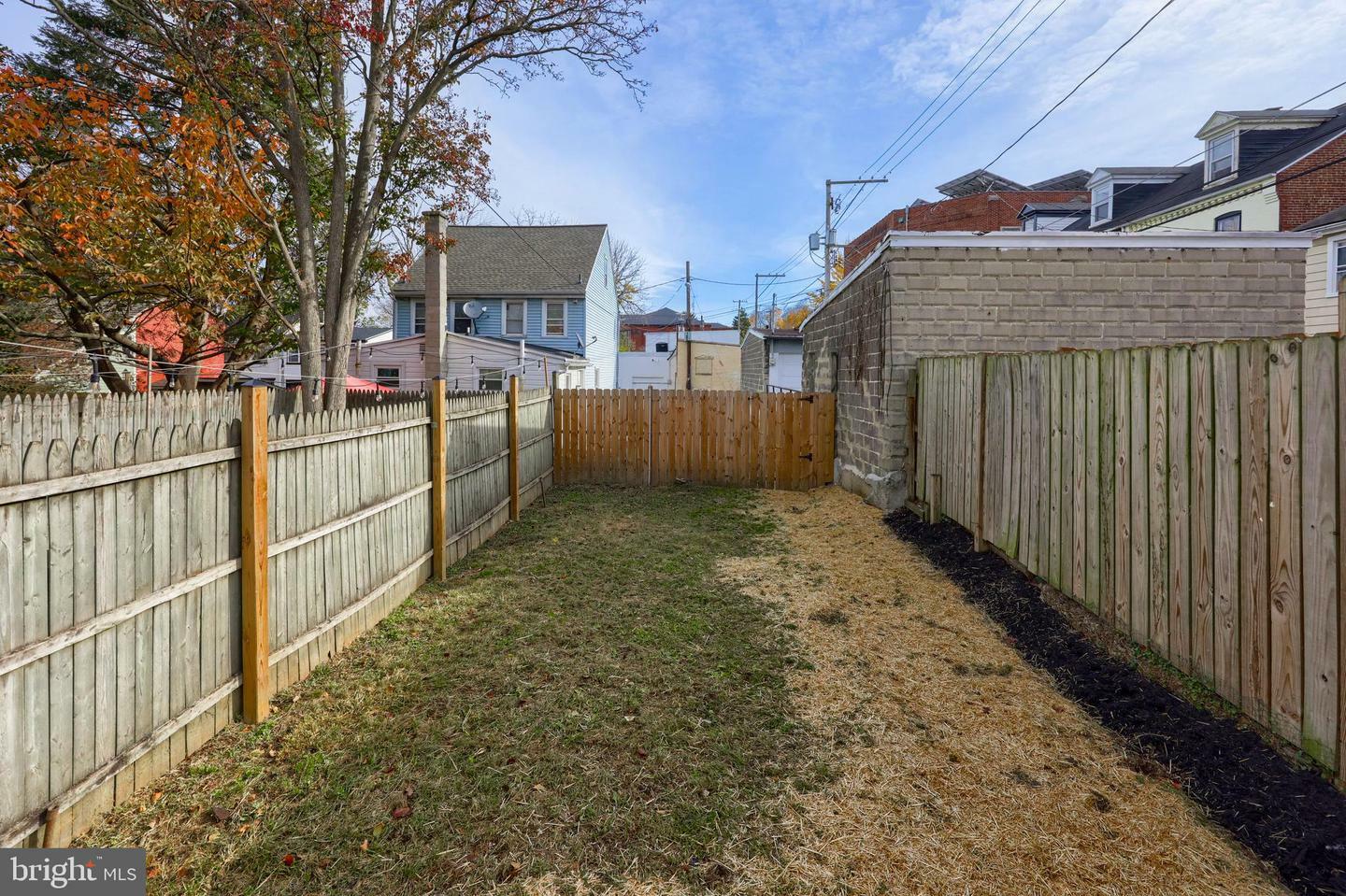 Property Photo:  29 N Plum Street  PA 17602 