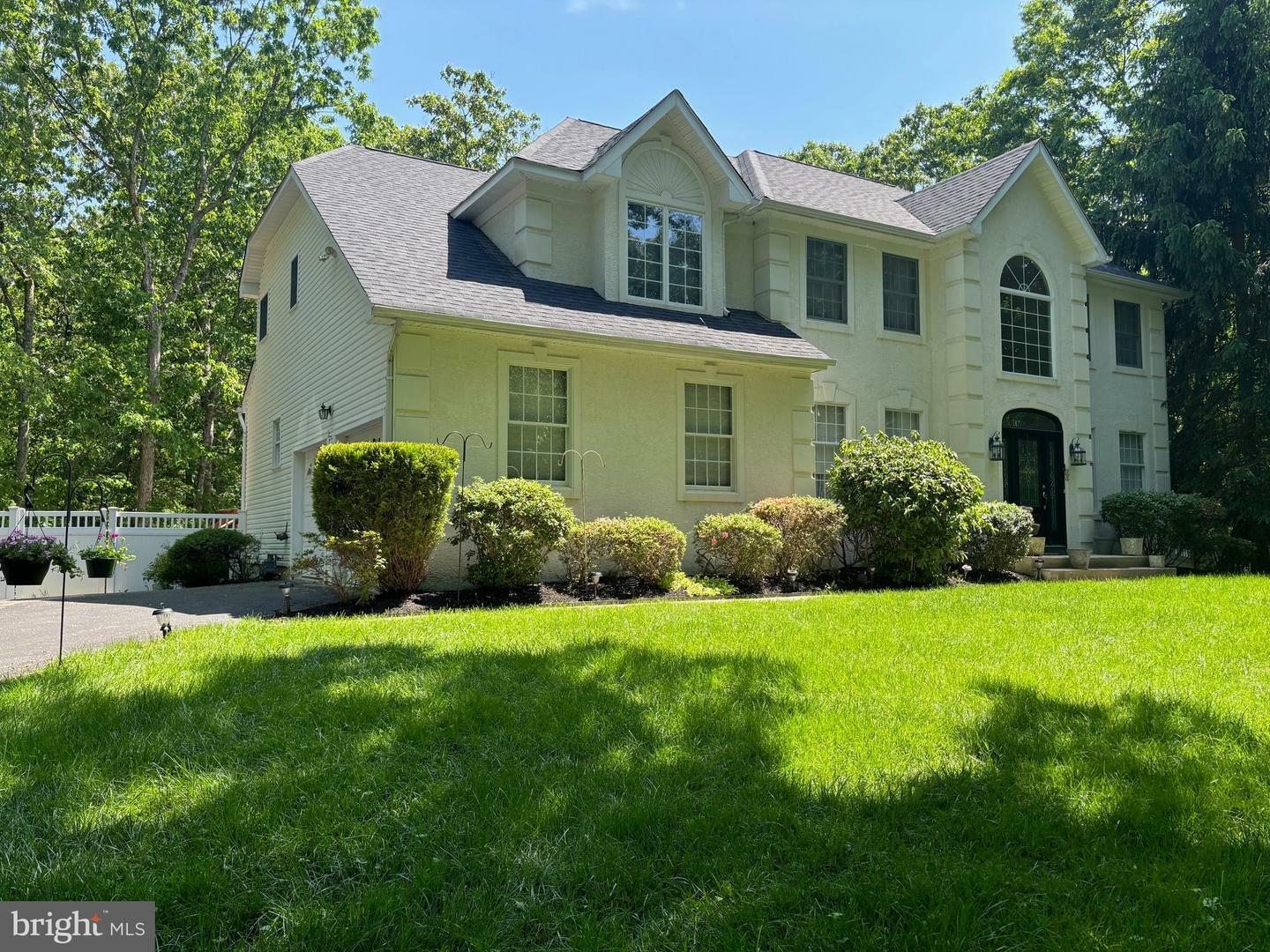 Property Photo:  95 Strawberry Drive  NJ 08088 