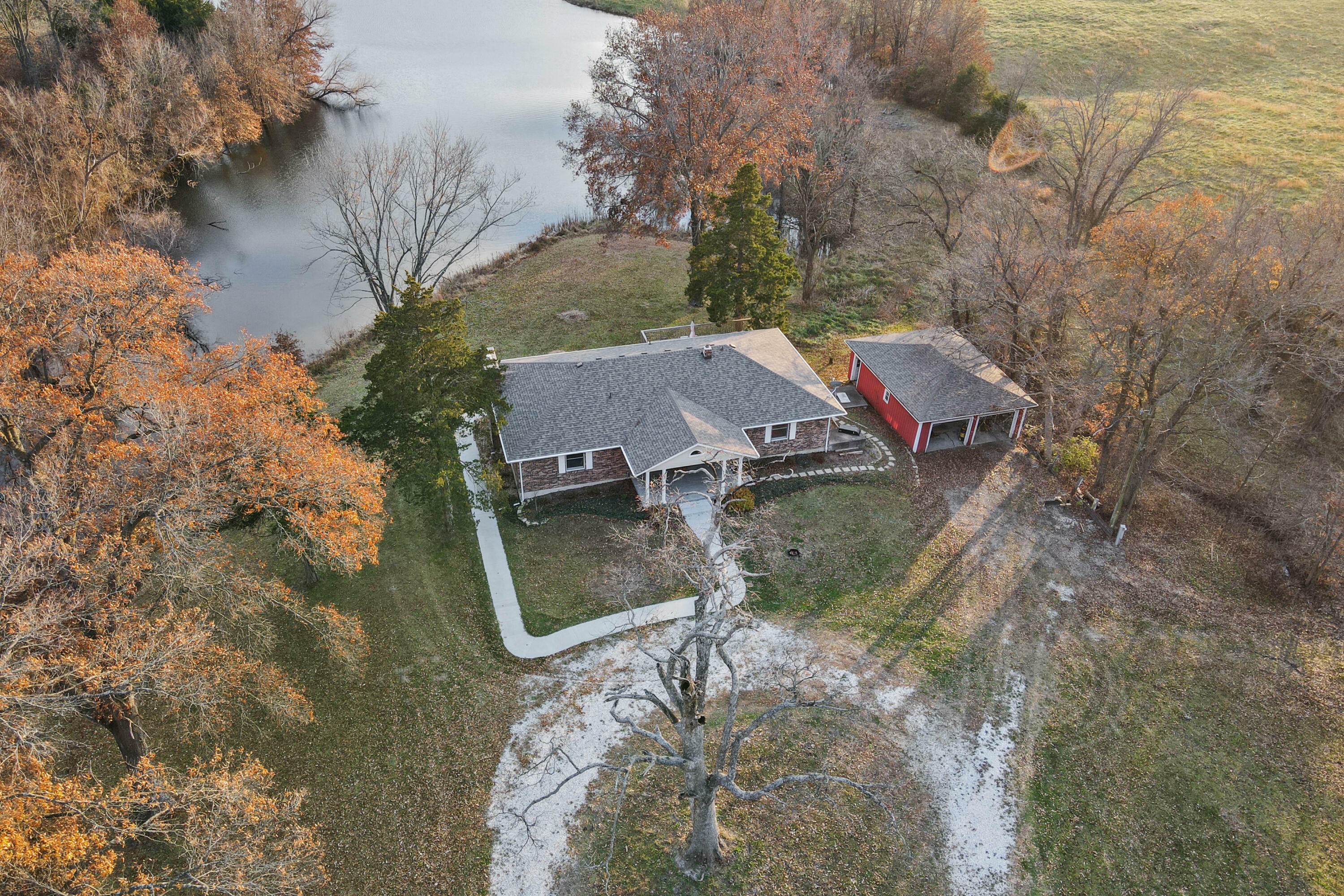 Property Photo:  6071 State Road J  MO 65251 